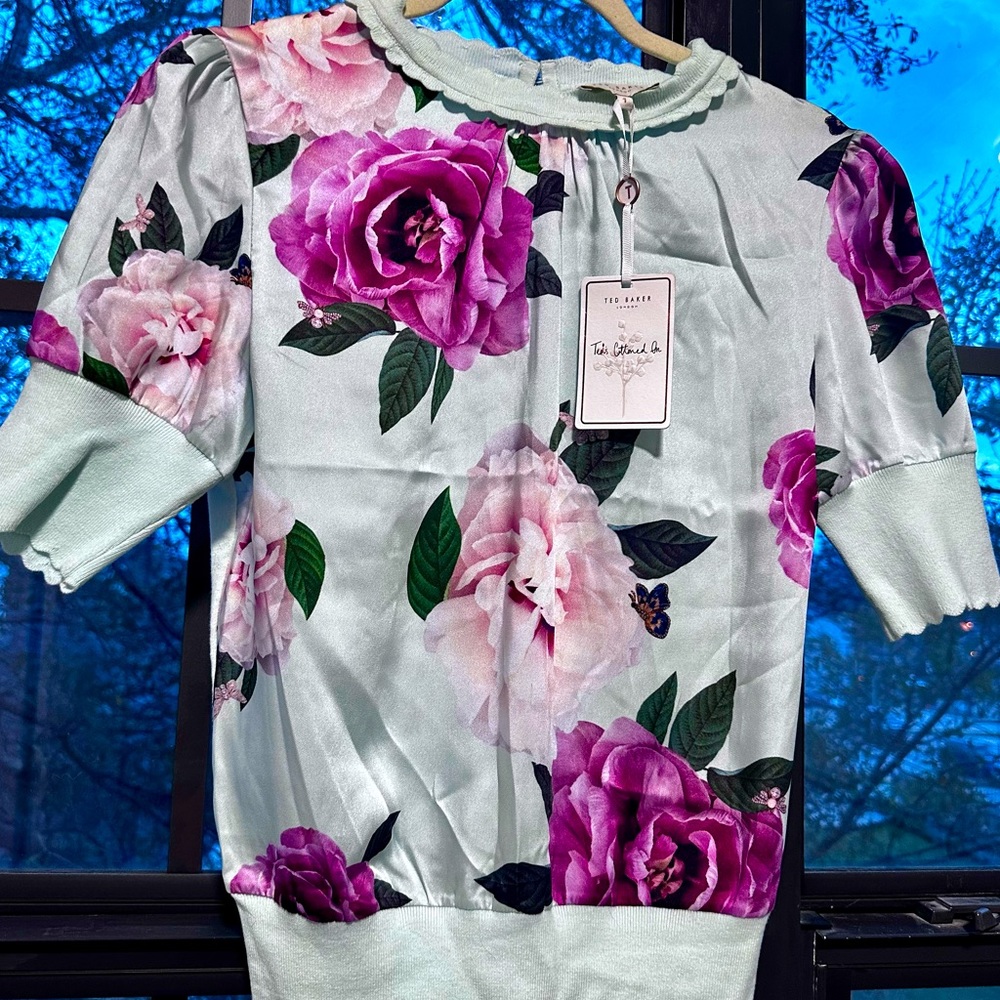 Ted Baker Classy top/sweater perfect for Season. Size 1. Brand new with tags.